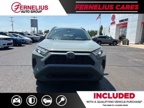Used 2023 Toyota RAV4 XLE w/ Convenience Package AWD/4WD image 7