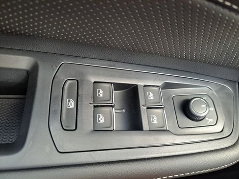 New 2026 Volkswagen Atlas SE image 17