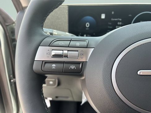 New 2027 Hyundai Kona Limited FWD image 33