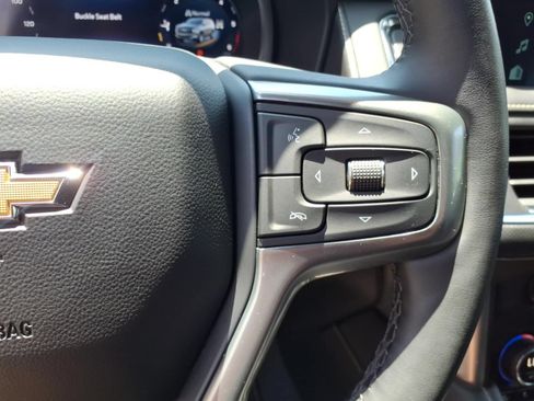 Used 2023 Chevrolet Tahoe Premier AWD/4WD image 25