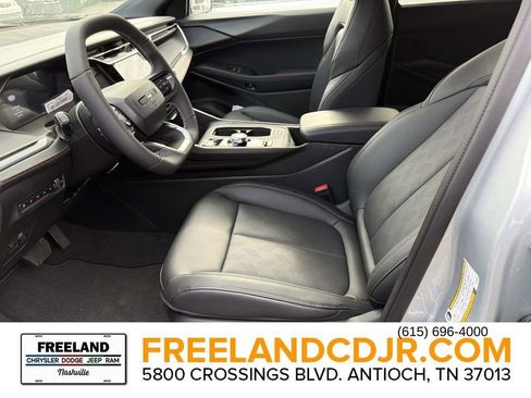 New 2026 Jeep Cherokee Overland image 19