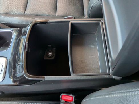 Used 2021 Kia Telluride EX w/ EX Premium Package FWD image 33