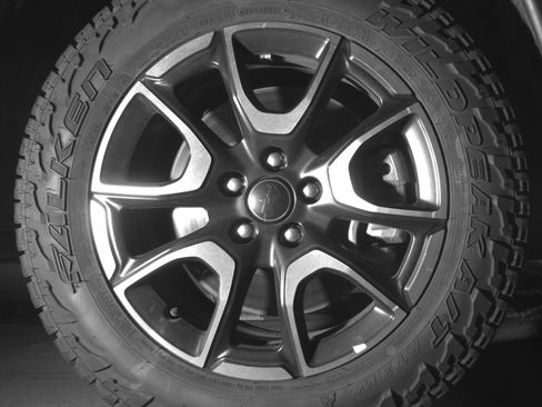 Used 2025 Jeep Compass Trailhawk image 13