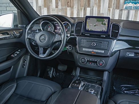 Used 2019 Mercedes-Benz GLS 450 4MATIC image 15