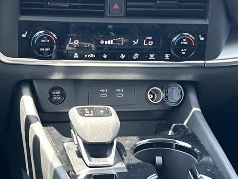 New 2026 Nissan Rogue Dark Armor AWD/4WD image 27