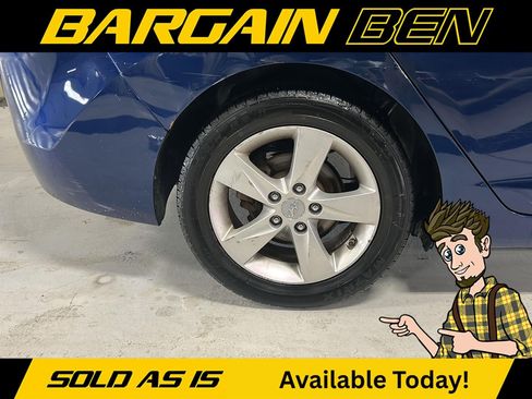 Used 2013 Hyundai Elantra GLS w/ Preferred Pkg image 22