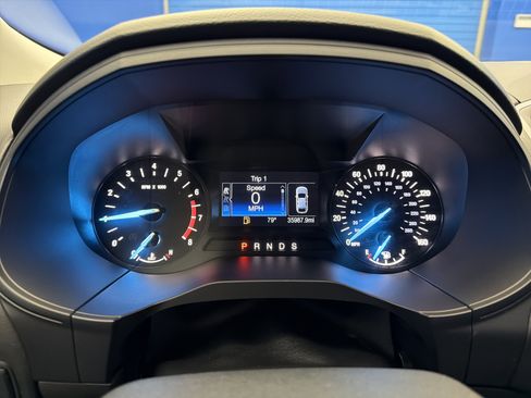 Used 2020 Ford Edge SE image 18