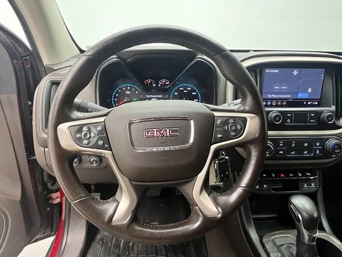 Used 2022 GMC Canyon Denali AWD/4WD image 7