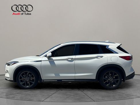 Used 2019 INFINITI QX50 Essential w/ Sensory Package AWD/4WD image 4