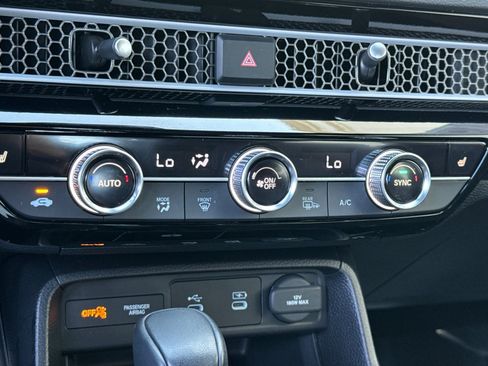Used 2025 Honda Civic Sport Touring image 19