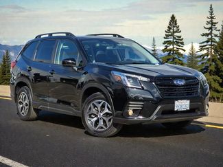 Certified 2023 Subaru Forester Premium video 2