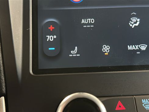 Used 2023 Ford Edge SEL AWD/4WD image 28