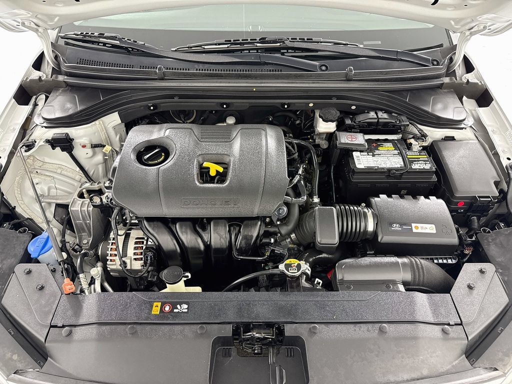 Used 2019 Hyundai Elantra SE FWD image 29
