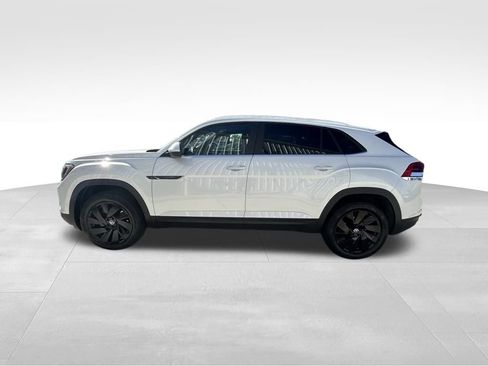 New 2026 Volkswagen Atlas Cross Sport SE FWD image 7