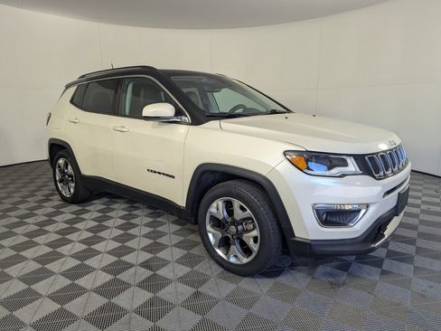 Certified 2018 Jeep Compass Limited w/ Navigation Group image 2