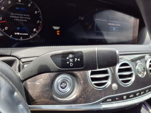 Used 2019 Mercedes-Benz S 63 AMG S 4MATIC Sedan image 21