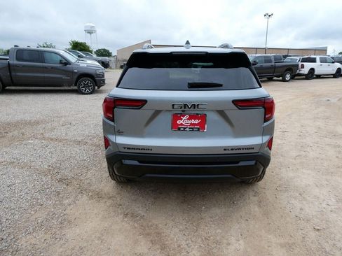 New 2026 GMC Terrain Elevation w/ Black Edition FWD image 5