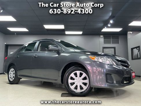 Used 2011 Toyota Corolla LE FWD image 1