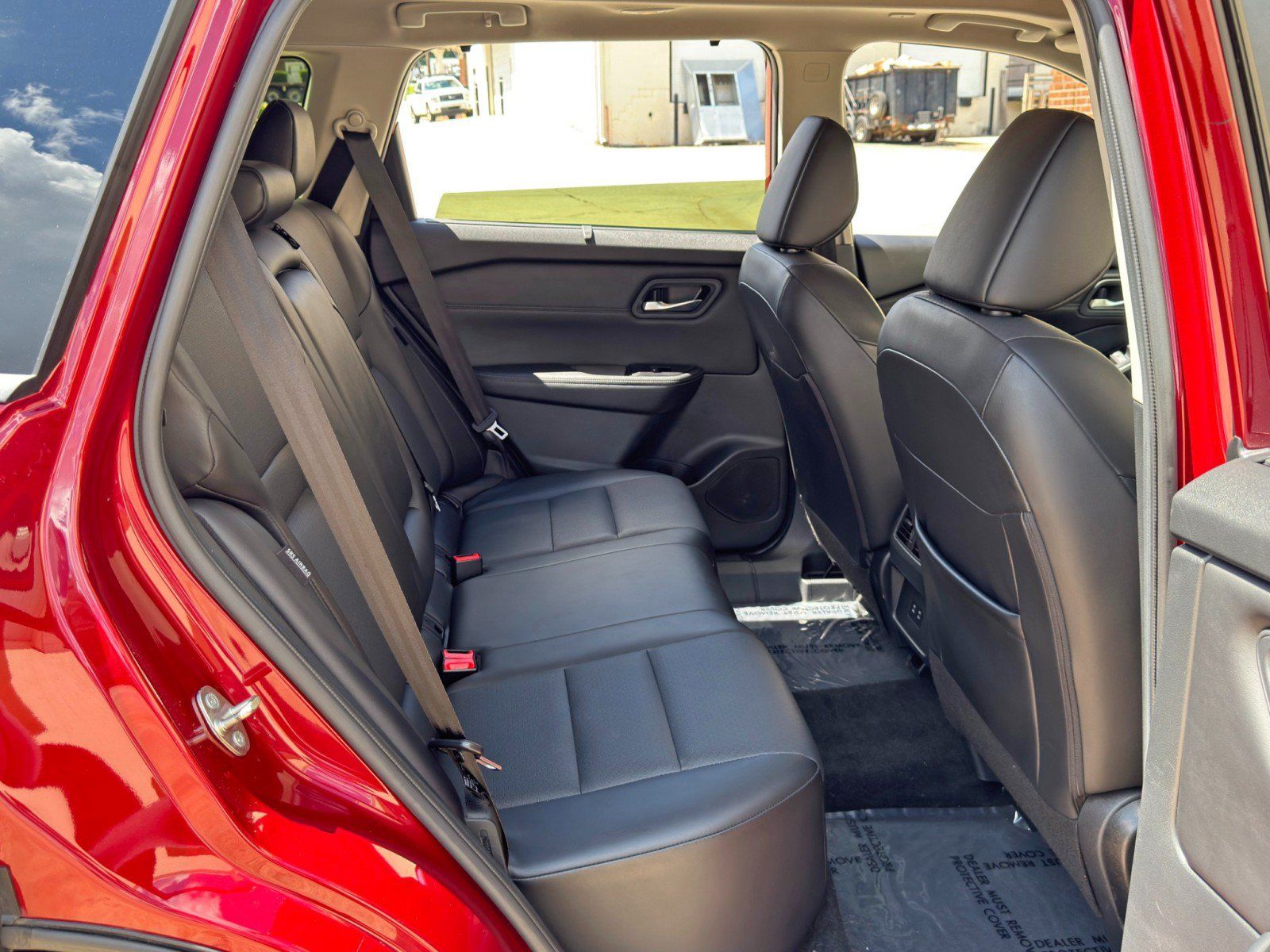 Used 2024 Nissan Rogue SV w/ SV Premium Package AWD/4WD image 34