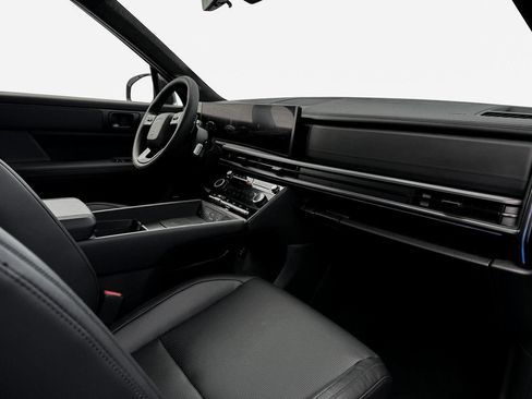 New 2025 Hyundai Santa Fe Calligraphy image 15