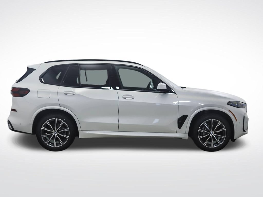 Used 2026 BMW X5 xDrive40i AWD/4WD image 6