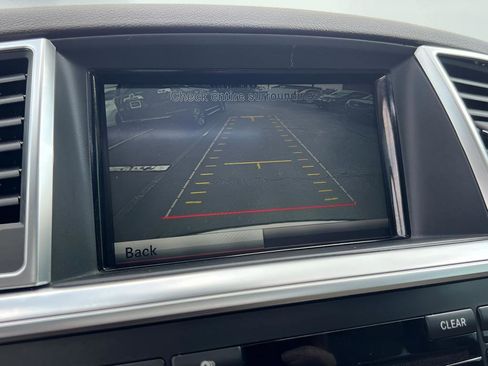 Used 2013 Mercedes-Benz ML 350 4MATIC image 45