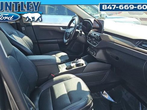 Used 2020 Ford Escape Titanium AWD/4WD image 7