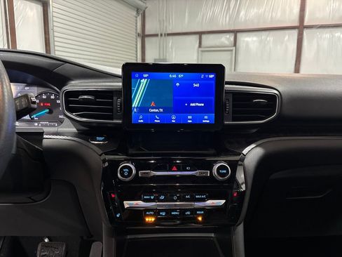 Used 2022 Ford Explorer ST-Line w/ Class IV Trailer Tow Package image 10