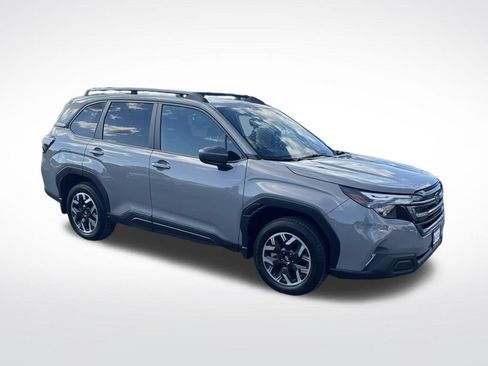 Used 2026 Subaru Forester Premium AWD/4WD image 2