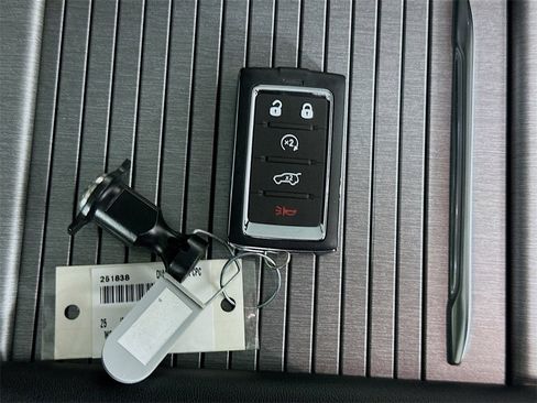 New 2025 Jeep Wagoneer Series II image 20