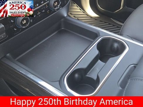 New 2026 Chevrolet Silverado 2500 LT w/ Leather Package AWD/4WD image 17