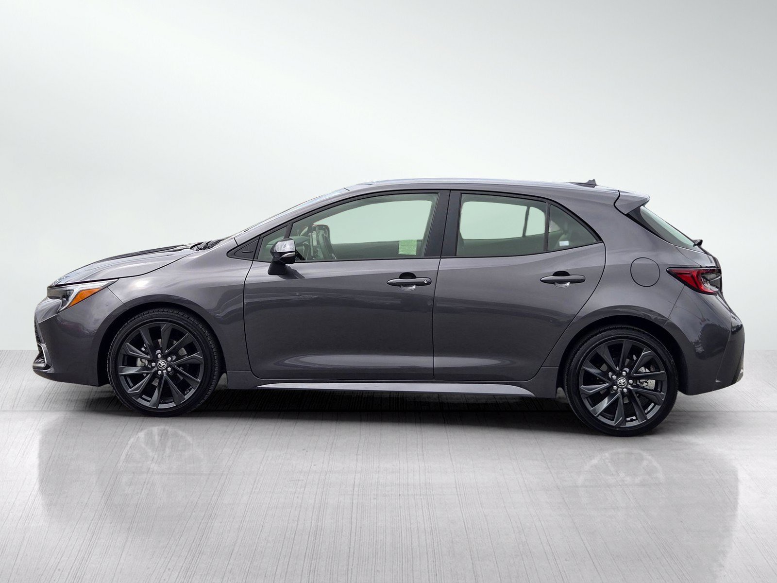 Used 2024 Toyota Corolla XSE FWD image 7