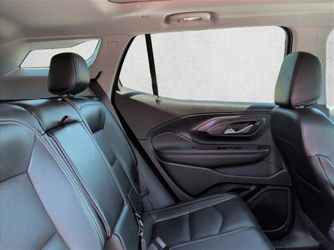 Used 2022 GMC Terrain SLT AWD/4WD image 20