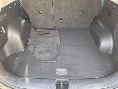 Used 2023 Kia Sportage SX image 6