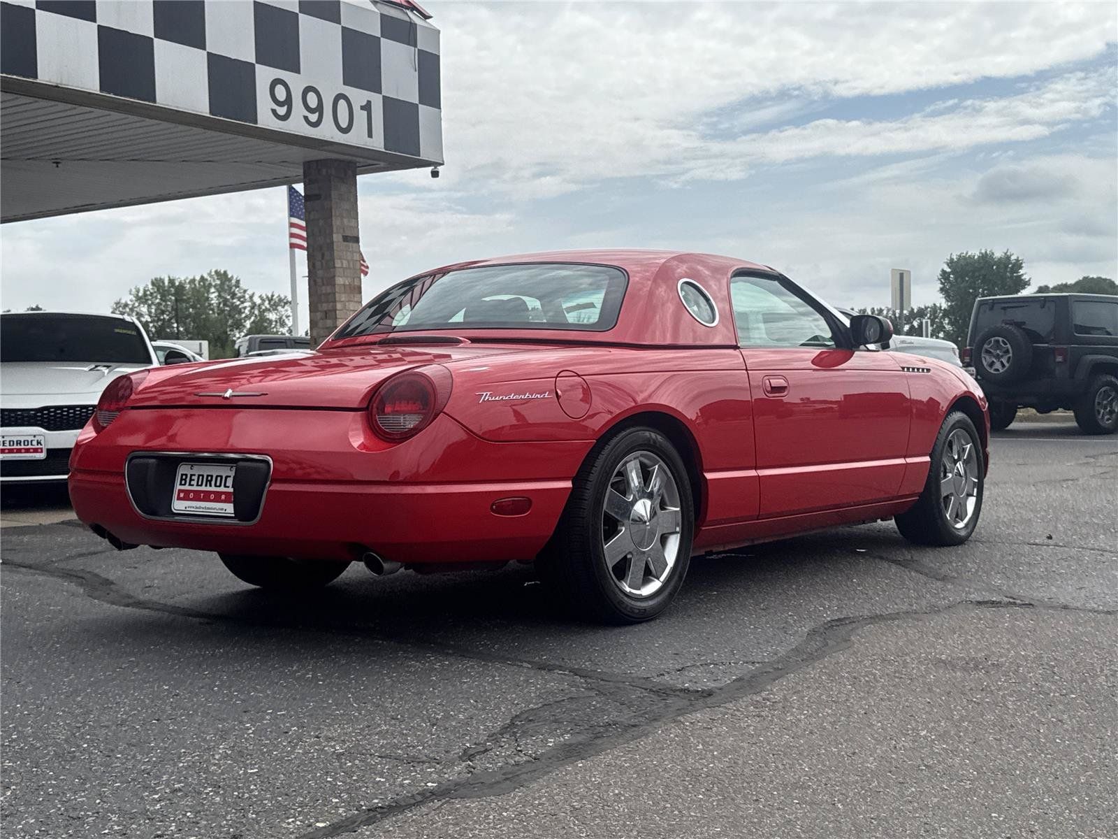 Used 2002 Ford Thunderbird RWD image 7