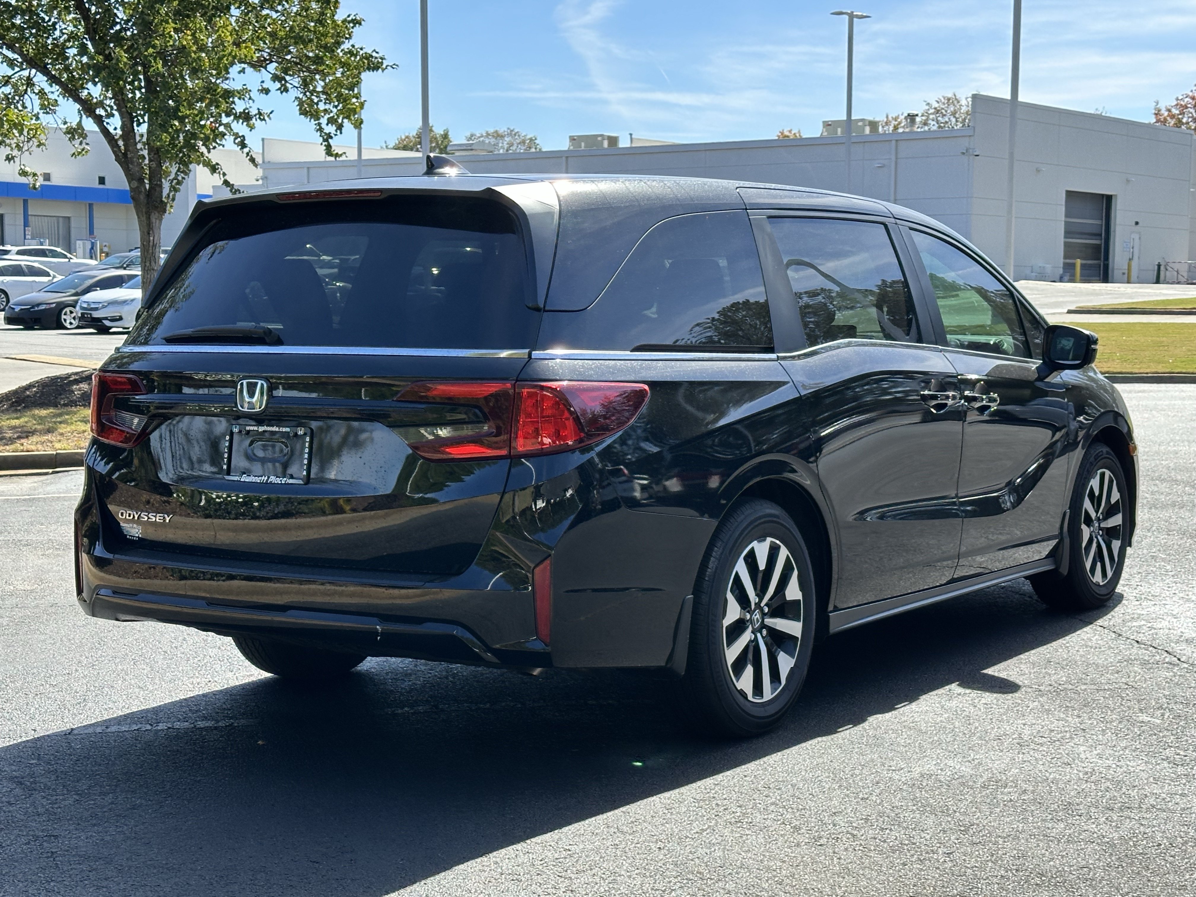 Used 2026 Honda Odyssey EX-L image 14