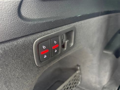 Used 2018 Audi Q7 3.0T Prestige image 47