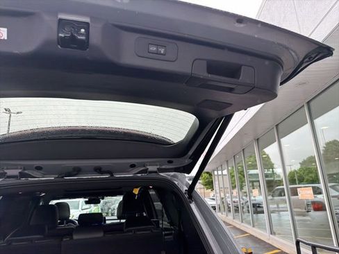 Used 2025 Toyota Grand Highlander AWD Hybrid image 45