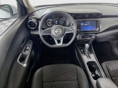Used 2022 Nissan Kicks SV FWD image 21