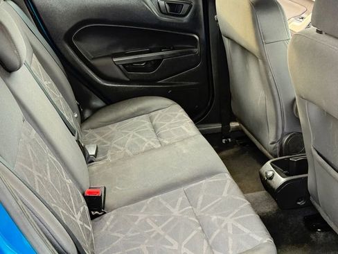 Used 2013 Ford Fiesta SE image 18