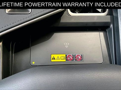 Used 2024 Lexus GX 550 w/ Accessory Package (Z1) image 25