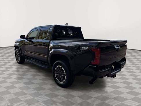 Used 2024 Toyota Tacoma TRD Sport w/ TRD Sport Upgrade Package RWD image 3