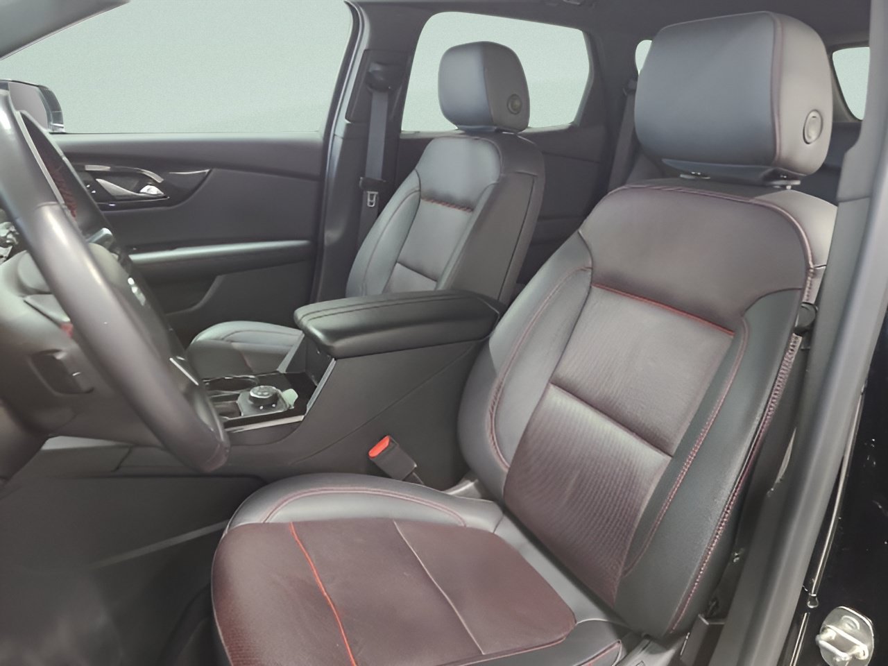 Used 2022 Chevrolet Blazer RS w/ Enhanced Convenience Package AWD/4WD image 18