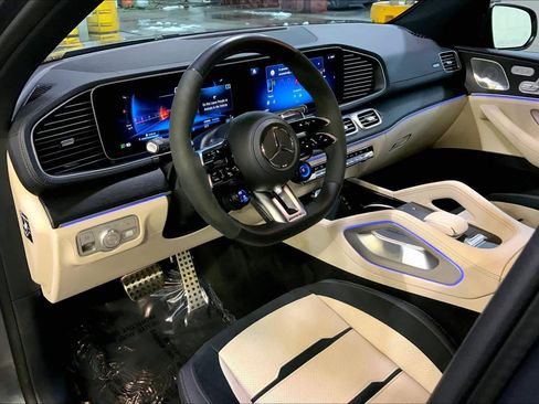 Used 2024 Mercedes-Benz GLE 53 AMG 4MATIC Coupe image 18