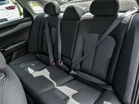 Used 2022 Kia K5 LXS FWD image 16