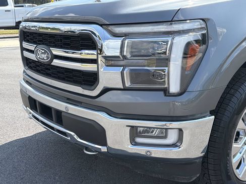 Certified 2024 Ford F150 Lariat w/ Tow/Haul Package AWD/4WD image 35