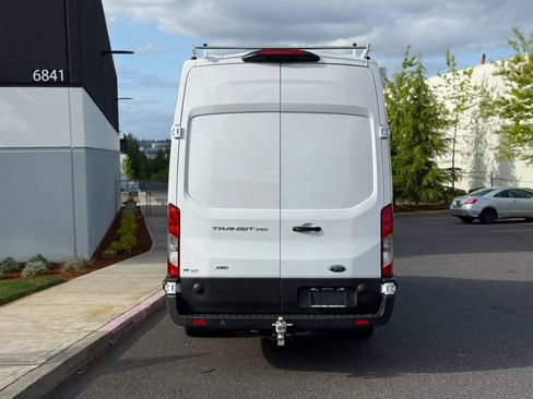 Used 2025 Ford Transit 250 148 High Roof Extended AWD w/ Load Area Protection Package image 5