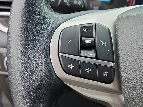 Certified 2022 Ford Explorer XLT w/ Equipment Group 202A image 22