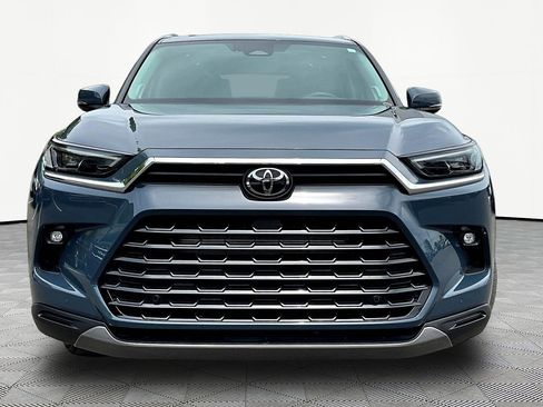 Used 2024 Toyota Grand Highlander AWD Hybrid image 2