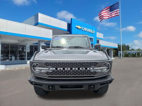 Used 2024 Ford Bronco Badlands AWD/4WD image 8